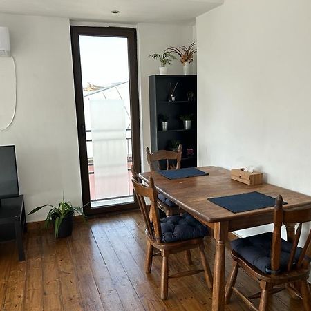 Lovely Apartment In Villa In บูคาเรสต์ ภายนอก รูปภาพ